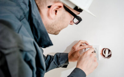 Păstrați-vă casa în siguranță împotriva pericolelor electrice